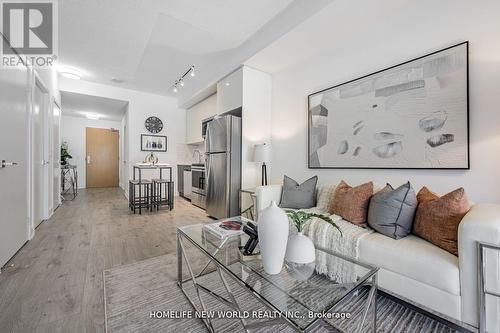 250 - 621 Sheppard Avenue E, Toronto, ON - Indoor Photo Showing Other Room