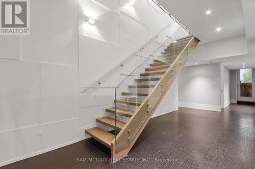 67 Lake Promenade, Toronto, ON - Indoor Photo Showing Other Room