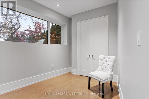 67 Lake Promenade, Toronto, ON - Indoor Photo Showing Other Room
