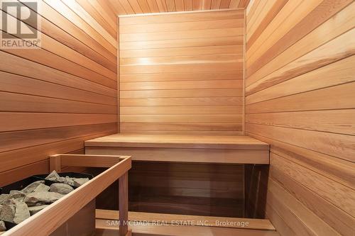 67 Lake Promenade, Toronto, ON - Indoor Photo Showing Other Room