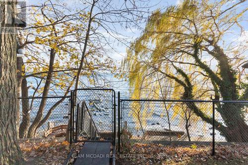 67 Lake Promenade, Toronto, ON - Outdoor