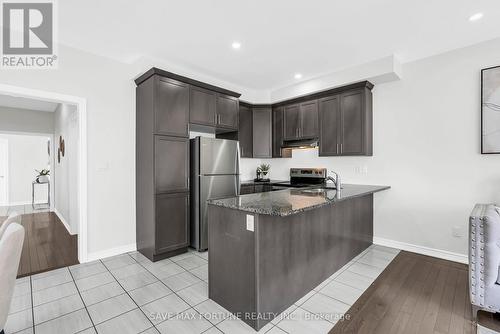 28 Gemma Place, Brampton, ON - Indoor Photo Showing Kitchen