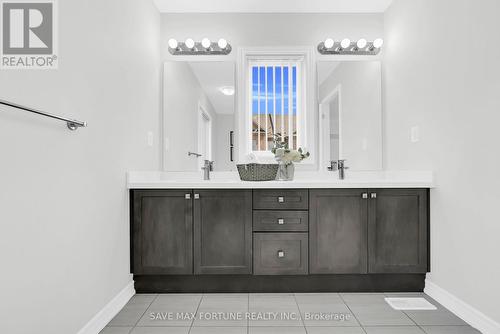 28 Gemma Place, Brampton, ON - Indoor Photo Showing Bathroom