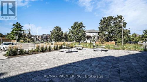 511 - 26 Lowes Road W, Guelph, ON - Outdoor