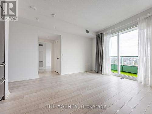 3702 - 117 Mcmahon Drive, Toronto, ON - Indoor Photo Showing Other Room