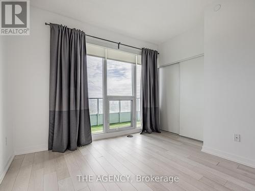 3702 - 117 Mcmahon Drive, Toronto, ON - Indoor Photo Showing Other Room