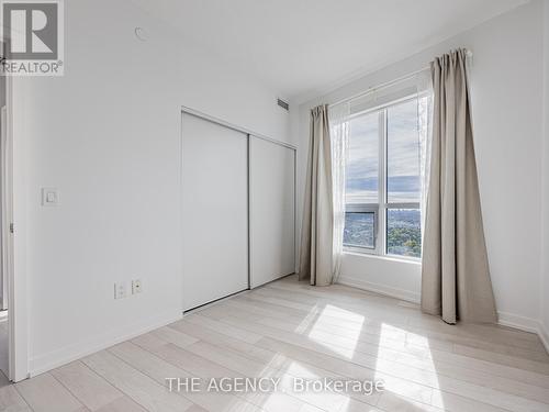 3702 - 117 Mcmahon Drive, Toronto, ON - Indoor Photo Showing Other Room