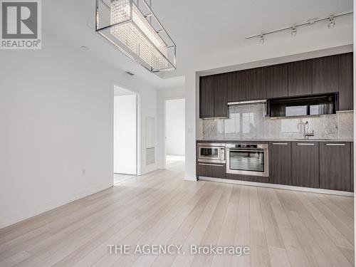 3702 - 117 Mcmahon Drive, Toronto, ON - Indoor Photo Showing Kitchen