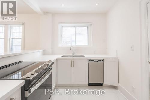 25 Coulson Avenue, Toronto, ON - Indoor Photo Showing Kitchen