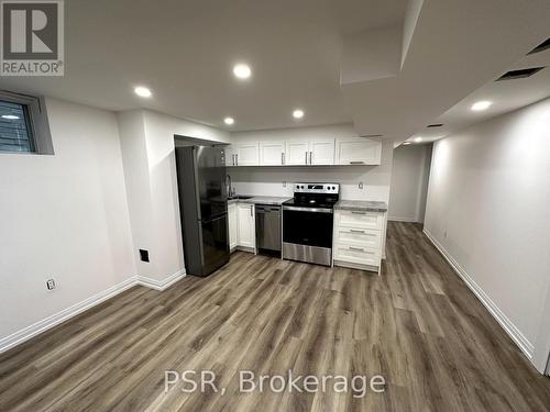 25 Coulson Avenue, Toronto, ON - Indoor