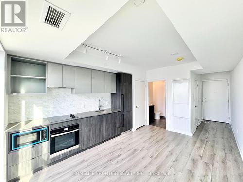 3202 - 252 Church Street, Toronto, ON - Indoor Photo Showing Kitchen