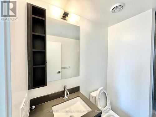 3202 - 252 Church Street, Toronto, ON - Indoor Photo Showing Bathroom