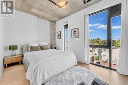 502 - 109 WOLSELEY STREET  Toronto, ON M6J 1K1