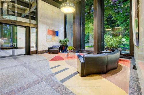 1017 - 33 Harbour Square, Toronto, ON -  Photo Showing Other Room