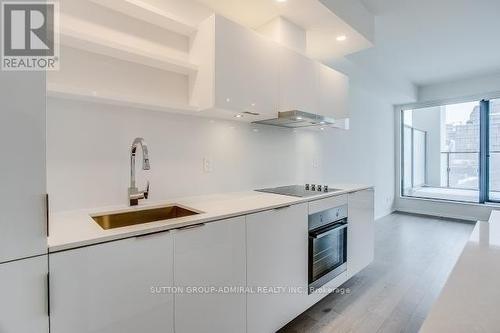 222 - 12 Bonnycastle Street, Toronto, ON - Indoor Photo Showing Kitchen