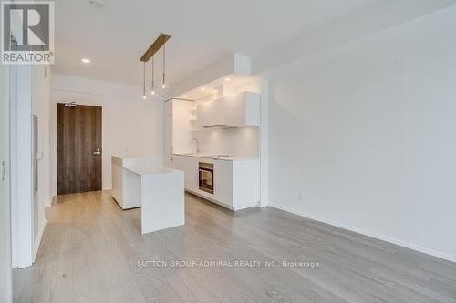 222 - 12 Bonnycastle Street, Toronto, ON - Indoor Photo Showing Kitchen