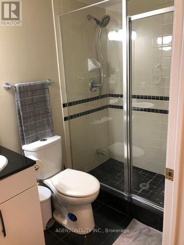 407 - 73 Richmond Street W, Toronto, ON - Indoor Photo Showing Bathroom