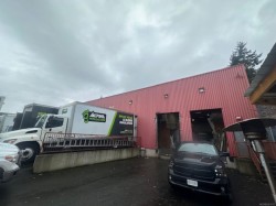 759 Vanalman Ave  Saanich, BC V8Z 3B8