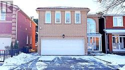 7 HEASLIP TERRACE  Toronto, ON M1T 1W8