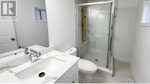 7 Heaslip Terrace, Toronto, ON - Indoor Photo Showing Bathroom