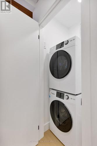 2Nd Floor - 396 Jones Avenue, Toronto, ON - Indoor Photo Showing Laundry Room