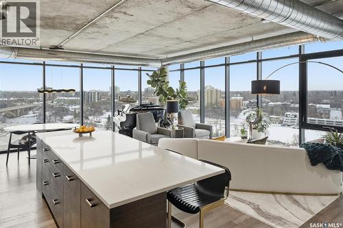 1505 490 2Nd Avenue S, Saskatoon, SK - Indoor