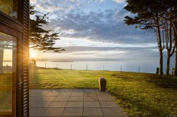 3300 Livesay Rd  Central Saanich, BC V8M 1W7