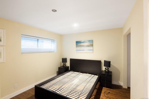 3300 Livesay Rd, Central Saanich, BC 