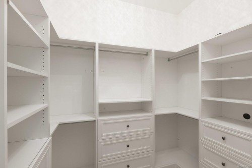 3300 Livesay Rd, Central Saanich, BC 