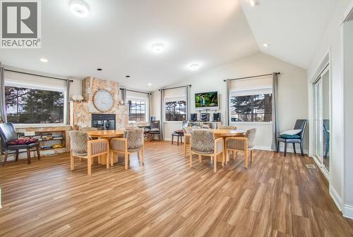 2250 Louie Drive Unit# 121, Westbank, BC - Indoor Photo Showing Dining Room