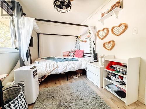 203 Roland Road, Temiskaming Shores (New Liskeard), ON - Indoor Photo Showing Bedroom