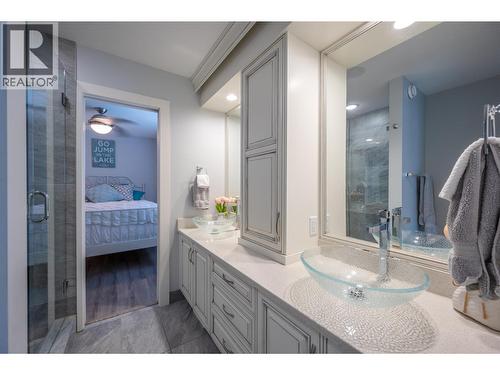 1362 Green Bay Road, West Kelowna, BC - Indoor Photo Showing Bathroom