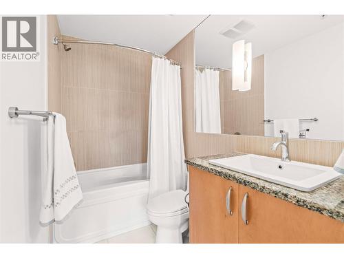 7343 Okanagan Landing Road Unit# 1112, Vernon, BC - Indoor Photo Showing Bathroom
