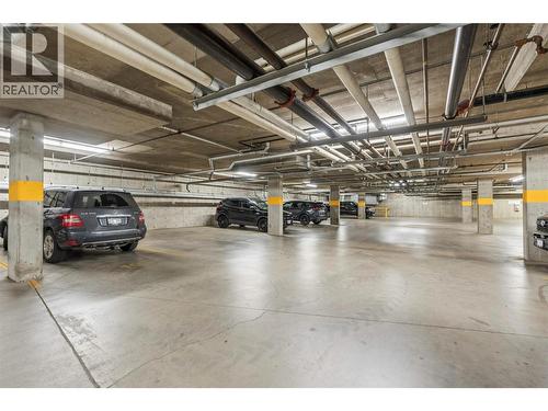 7343 Okanagan Landing Road Unit# 1112, Vernon, BC - Indoor Photo Showing Garage