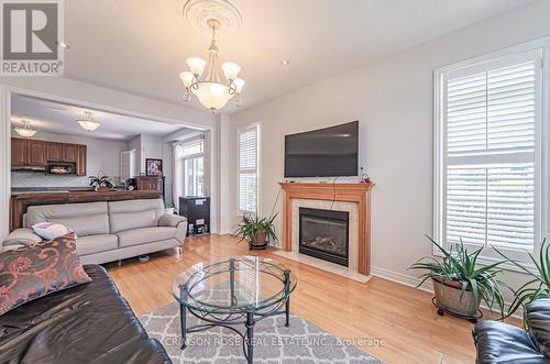 Room 3 - 5420 Valleyhigh Drive, Burlington, ON - Indoor Photo Showing Living Room With Fireplace