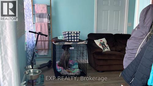 17 Third Avenue, Wawa, ON - Indoor