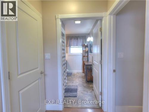 1168 C West Bay Road, Greater Sudbury, ON - Indoor Photo Showing Other Room