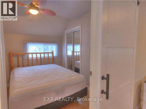 1168 C West Bay Road, Greater Sudbury, ON - Indoor Photo Showing Bedroom