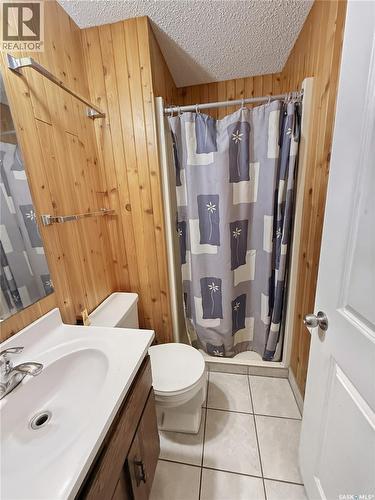 344 Battleford Trail, Swift Current, SK - Indoor Photo Showing Bathroom