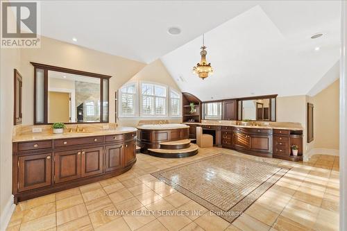 Oynx stone tiles and countertops. - 574 Conservation Drive, Brampton, ON - Indoor