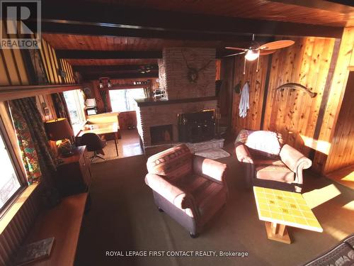 111 Healey Lake Water, The Archipelago, ON - Indoor