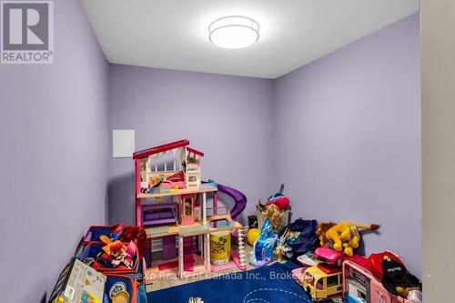 341 Poldon Drive, Norwich (Norwich Town), ON - Indoor Photo Showing Other Room