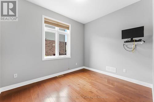 17 Trailwood Drive, Welland, ON - Indoor Photo Showing Other Room