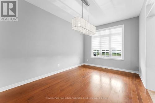 17 Trailwood Drive, Welland, ON - Indoor Photo Showing Other Room