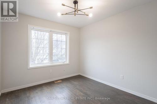22 Lambert Crescent, Brantford, ON - Indoor Photo Showing Other Room