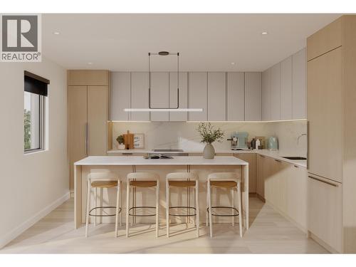 2416 Western Avenue, North Vancouver, BC 