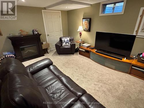 111 Duncairn Crescent, Hamilton, ON - Indoor