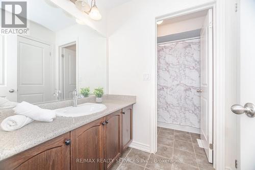 7 Dufay Road, Brampton, ON - Indoor Photo Showing Bathroom