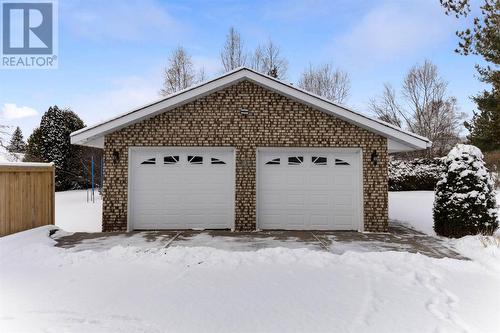 1391 Great Northern Rd, Sault Ste. Marie, ON - Outdoor