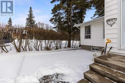 1391 Great Northern Rd, Sault Ste. Marie, ON - Outdoor